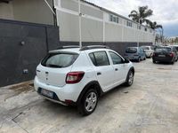 Usata Dacia Sandero Prestige 90 CV (66 kW) 2015 Nero Berlina