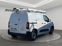 Usata Peugeot Partner 102 CV (75 kW) 2022 Bianco Monovolume