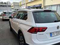 Usata VW Touran Business 150 CV (110 kW) 2019 Bianco Monovolume