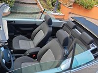 Usata VW New Beetle 102 CV (75 kW) 2008 Grigio Utilitaria
