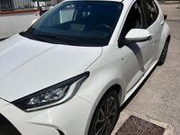 Usata Toyota Yaris Hybrid Trend 92 CV (67 kW) 2022 Bianco Utilitaria