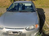 Usata Mitsubishi Colt 75 CV (55 kW) 1997 Grigio Utilitaria