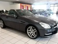 Usata Mercedes SLK200 184 CV (135 kW) 2012 Grigio scuro Cabrio