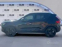 Begagnad Volvo XC40 Plus 163 HK (119 kW) 2025 Svart SUV