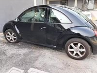 Usata VW New Beetle 90 CV (66 kW) 2005 Nero Utilitaria