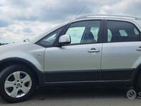 Usata Fiat Sedici 120 CV (88 kW) 2008 Grigio SUV
