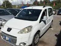 Usata Peugeot Partner Tepee 109 CV (80 kW) 2010 Bianco Monovolume