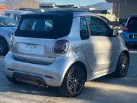 Usado Smart ForTwo Cabrio Brabus 109 CV (80 kW) 2019 Gris Descapotable