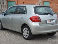 Usata Toyota Auris Sol 126 CV (92 kW) 2007 Grigio Utilitaria
