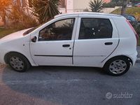 Occasion Fiat Punto 69 ch (50 kW) 2006 Blanc Citadine