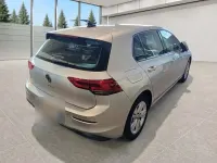 Usata VW Golf VII Life 116 CV (85 kW) 2021 Reflex silver metallizzato Utilitaria