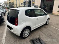 Usata VW up! 75 CV (55 kW) 2012 Bianco Utilitaria