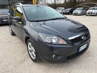 Usata Ford Focus 110 CV (80 kW) 2011 Grigio Station wagon