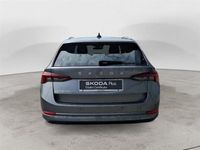 Usata Skoda Octavia Executive 116 CV (85 kW) 2024 Grigio Station wagon