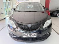 Usata Lancia Ypsilon Silver 69 CV (50 kW) 2021 Nero Utilitaria