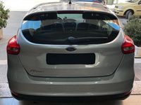 Begagnad Ford Focus Business Edition 120 HK (88 kW) 2015 Grå Sedan