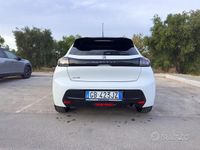 Usata Peugeot 208 Allure 100 CV (73 kW) 2020 Bianco Utilitaria