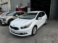 Usata Kia Ceed 110 CV (80 kW) 2013 Bianco Utilitaria