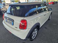 Usata Mini ONE 75 CV (55 kW) 2014 Beige Utilitaria