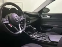 Usata Alfa Romeo Giulia Business 150 CV (110 kW) 2016 Berlina