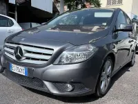 Usata Mercedes B180 Executive 109 CV (80 kW) 2013 Bronzo Utilitaria