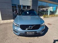 Usata Volvo XC40 Momentum 163 CV (119 kW) 2022 Grigio SUV