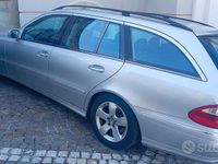 Usata Mercedes E270 177 CV (130 kW) 2003 Grigio Station wagon