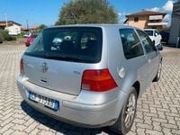 Usata VW Golf IV 110 CV (80 kW) 2000 Grigio Berlina