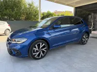 Usata VW Polo R-line 110 CV (80 kW) 2022 Bluazzurro Utilitaria
