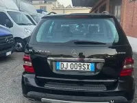 Usata Mercedes ML320 224 CV (164 kW) 2007 Nero SUV