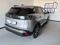 Usata Peugeot 3008 Allure 130 CV (95 kW) 2023 Grigio SUV