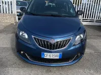 Usata Lancia Ypsilon Silver 69 CV (50 kW) 2021 Blu Utilitaria