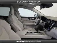 Usata Volvo V60 CC Plus 197 CV (144 kW) 2023 Grigio Station wagon
