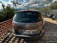 Usata Renault Scénic III 110 CV (80 kW) 2013 Grigio Monovolume