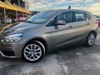Usata BMW 220 Luxury Line 190 CV (139 kW) 2015 Giallo Utilitaria