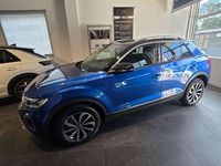 Usata VW T-Roc Style 110 CV (80 kW) 2022 Blu/azzurro SUV