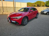 Usata Alfa Romeo Stelvio Business 179 CV (131 kW) 2017 Rosso SUV