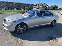 Usado Mercedes S320 Elegance 235 CV (172 kW) 2007 Plateado Berlina