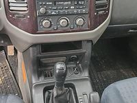 Usata Mitsubishi Pajero 160 CV (117 kW) 2002 Grigio SUV