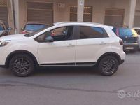 Usata EMC QUATTRO 103 CV (75 kW) 2025 Bianco SUV