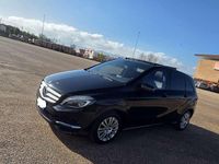 Begagnad Mercedes B200 Executive 156 HK (114 kW) 2015 Minibuss