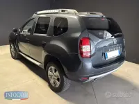 Usata Dacia Duster Lauréate 114 CV (83 kW) 2018 Grigio metallizzato SUV