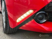 Usata Toyota Aygo 69 CV (50 kW) 2017 Rosso Utilitaria