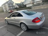 Usata Mercedes CLK220 Avantgarde 150 CV (110 kW) 2007 Grigio Coupé