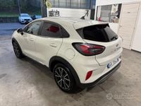 Usata Ford Puma Titanium X 125 CV (91 kW) 2020 Beige Station wagon