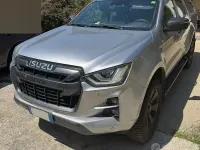Usata Isuzu D-Max 163 CV (119 kW) 2022 Grigio Pick-up