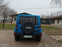 Usata Jeep Wrangler Unlimited Sahara 200 CV (147 kW) 2015 Blu SUV