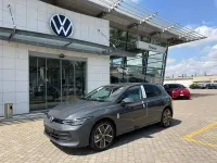 Nuova VW Golf VIII Edition 116 CV (85 kW) 2026 Dolphin grey metallizzato Berlina