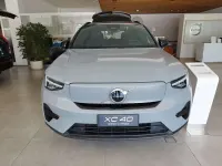 Nuova Volvo EX40 Core 80 kW (109 CV) 2026 Grigio SUV