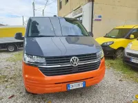 Usata VW Caravelle Trendline 110 CV (80 kW) 2023 Grigio Furgone